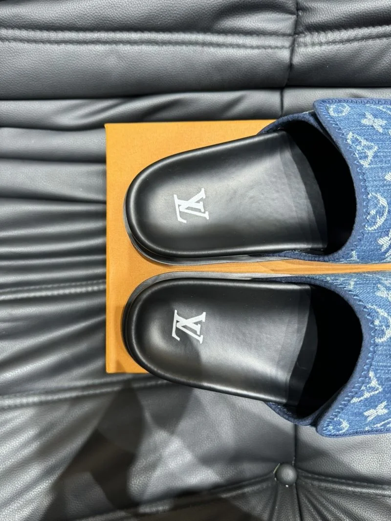 Louis Vuitton Slippers Durable 30621