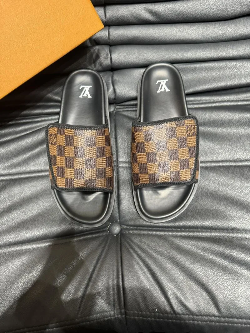 Sustainable Louis Vuitton Slippers 30643