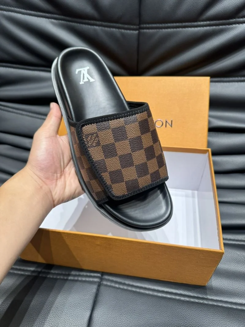 Sustainable Louis Vuitton Slippers 30643