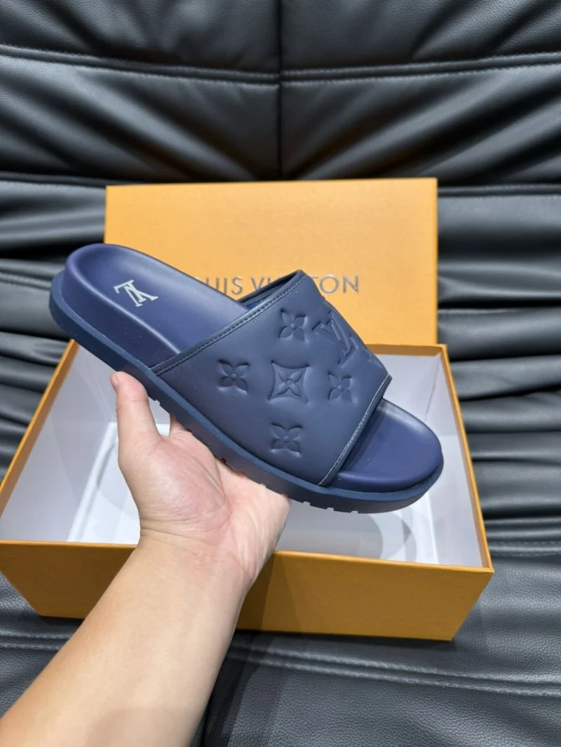 Minimalist Louis Vuitton Slippers 30629
