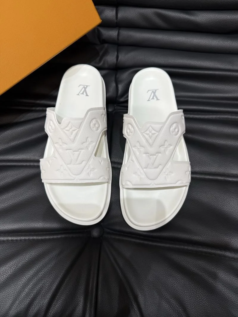 AllSeason Louis Vuitton Slippers 30624