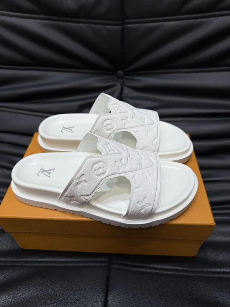 AllSeason Louis Vuitton Slippers 30624