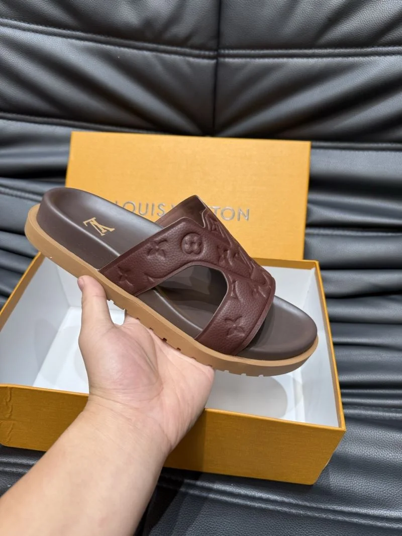 Louis Vuitton Slippers RelaxedFit 30614