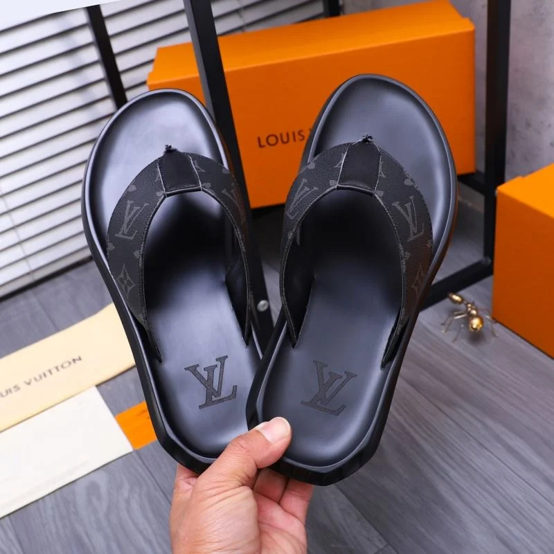 Louis Vuitton Slippers Fashionable 30611