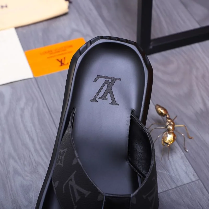 Louis Vuitton Slippers Fashionable 30611