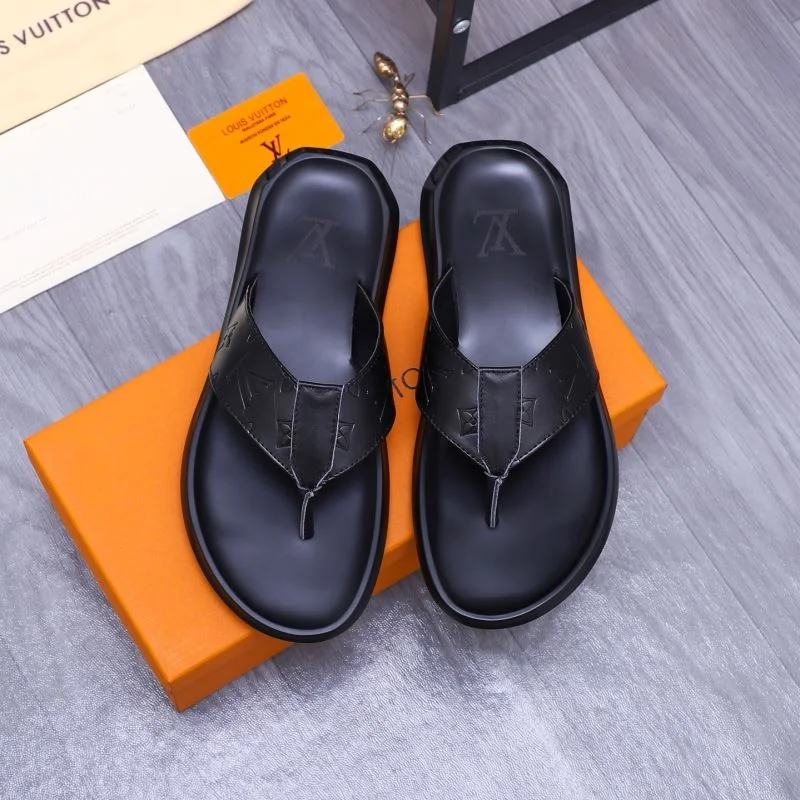 Louis Vuitton Slippers Unisex 30609