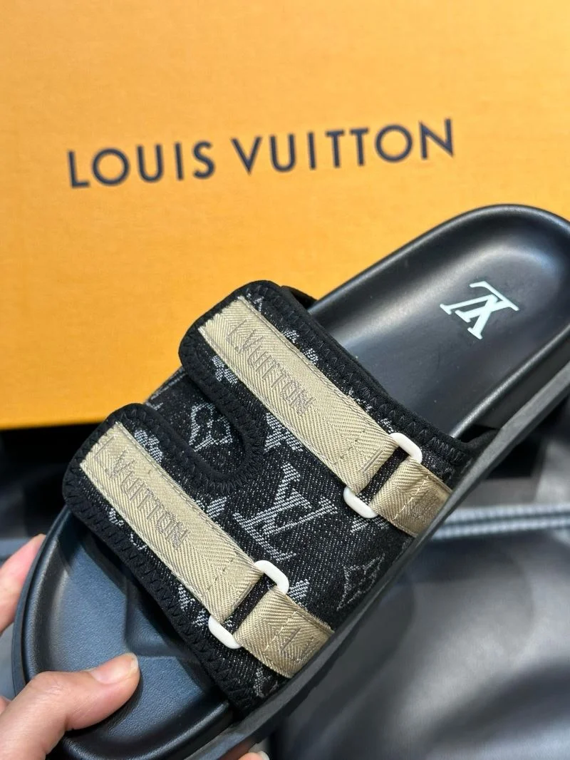 MultiPurpose Louis Vuitton Slippers 30579