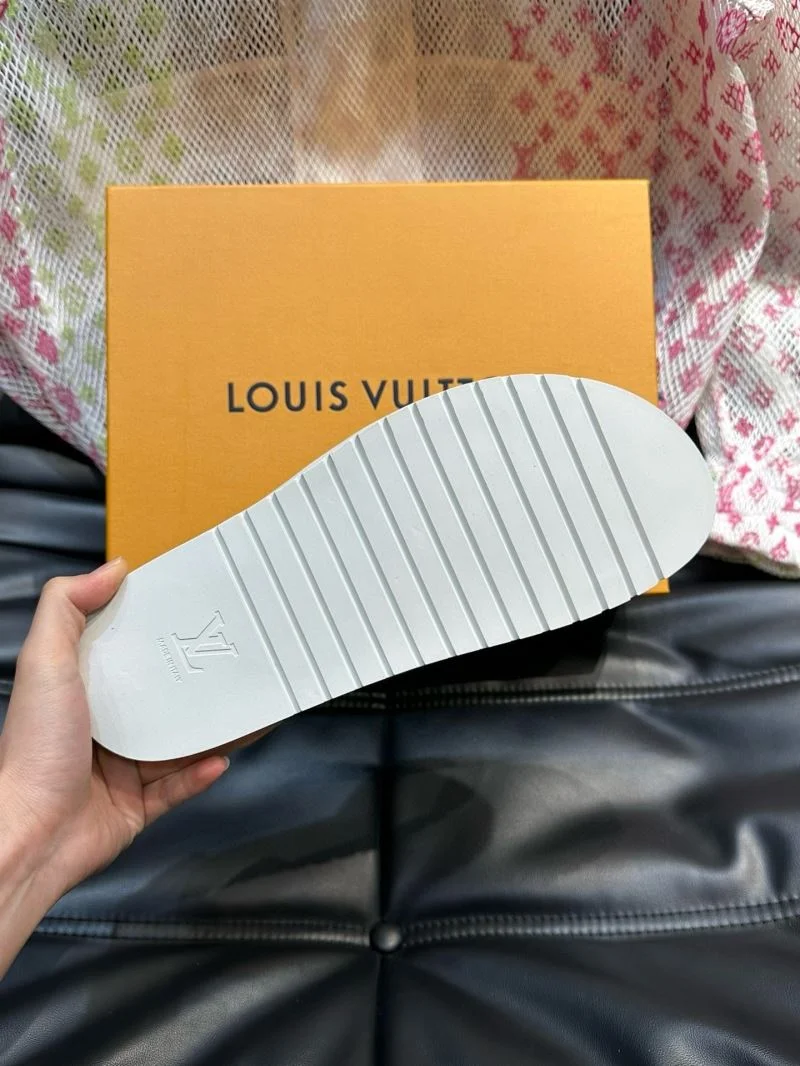 Louis Vuitton Slippers Lightweight 30601