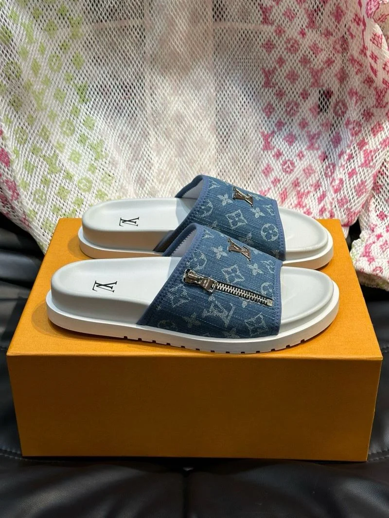 Trendy Louis Vuitton Slippers 30599