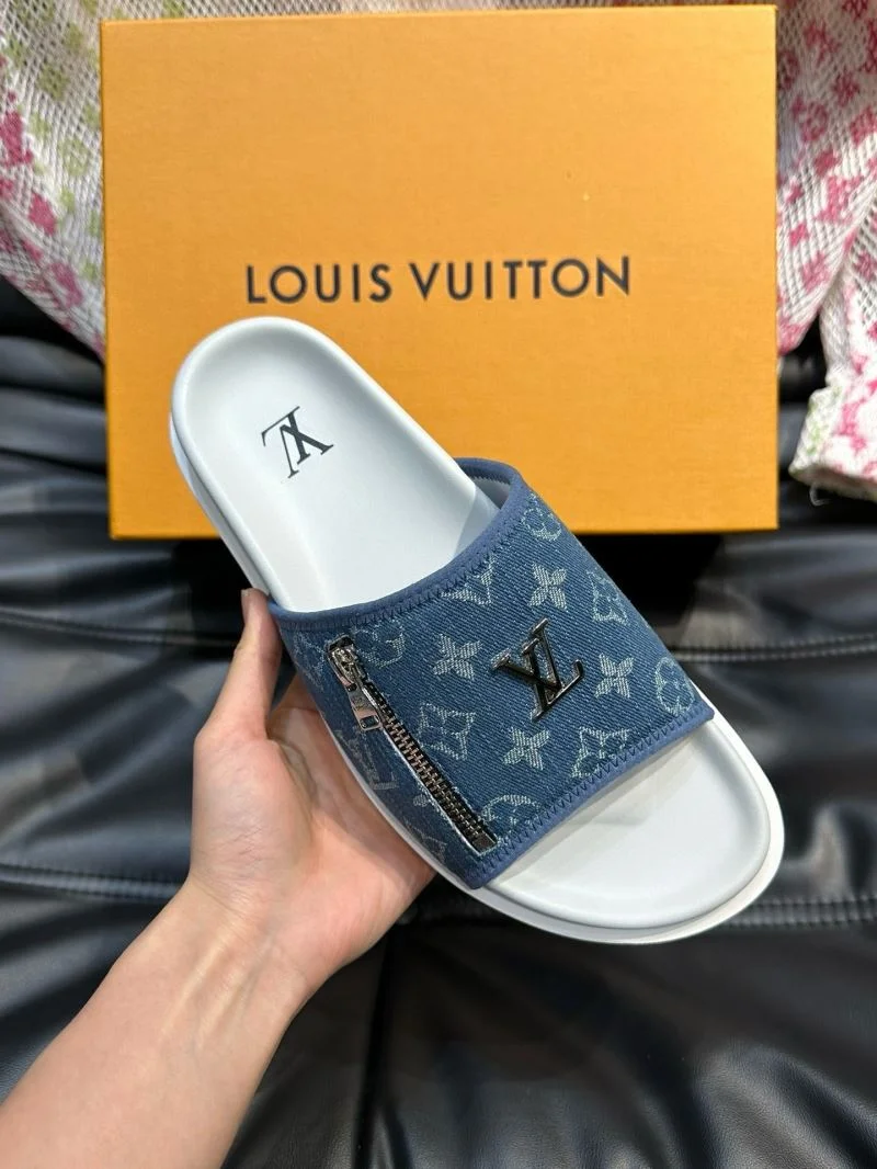 Trendy Louis Vuitton Slippers 30599