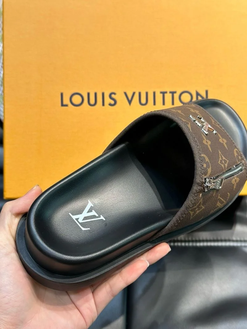 OnTrend Louis Vuitton Slippers 30593