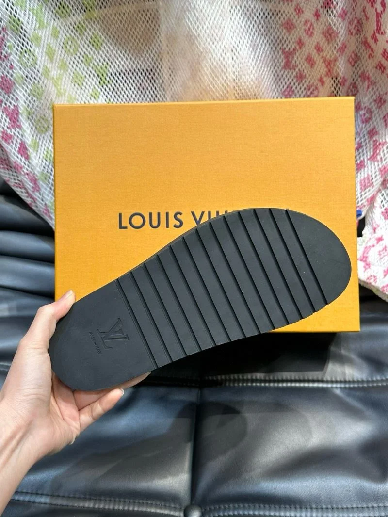 Louis Vuitton Slippers NewStyle 30596