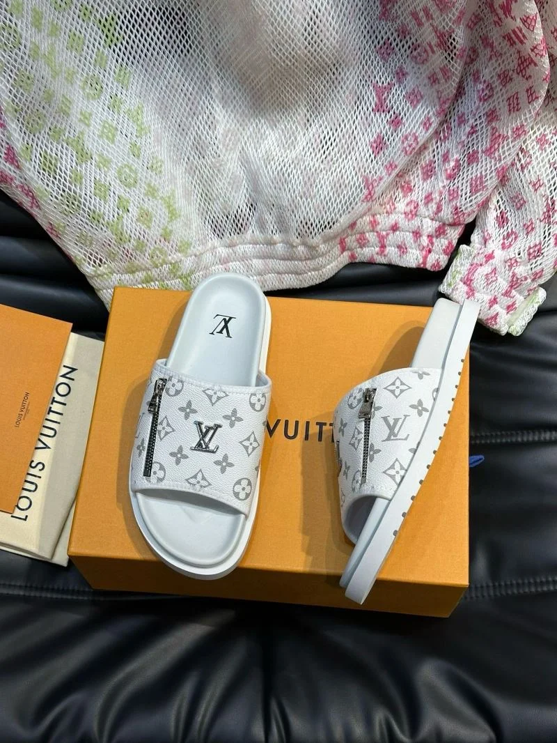 HighPerformance Louis Vuitton Slippers 30589