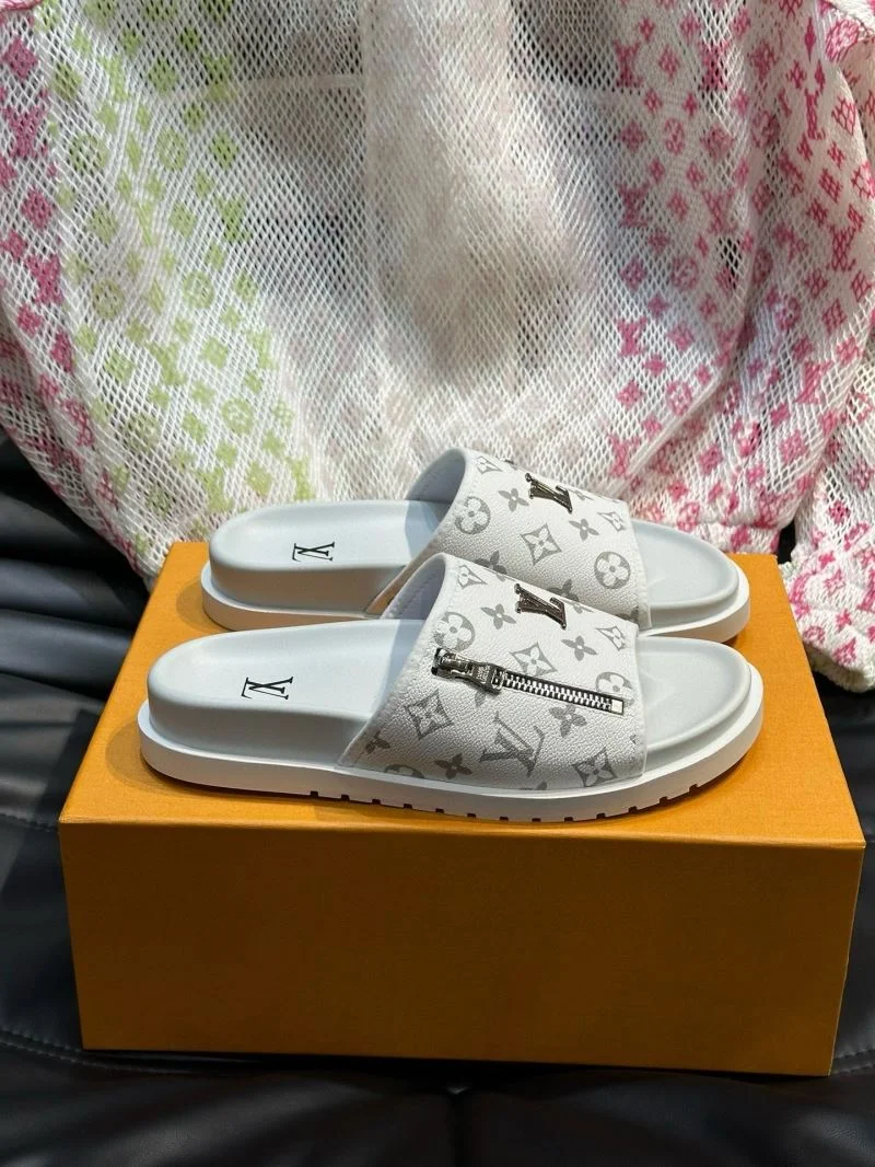 HighPerformance Louis Vuitton Slippers 30589