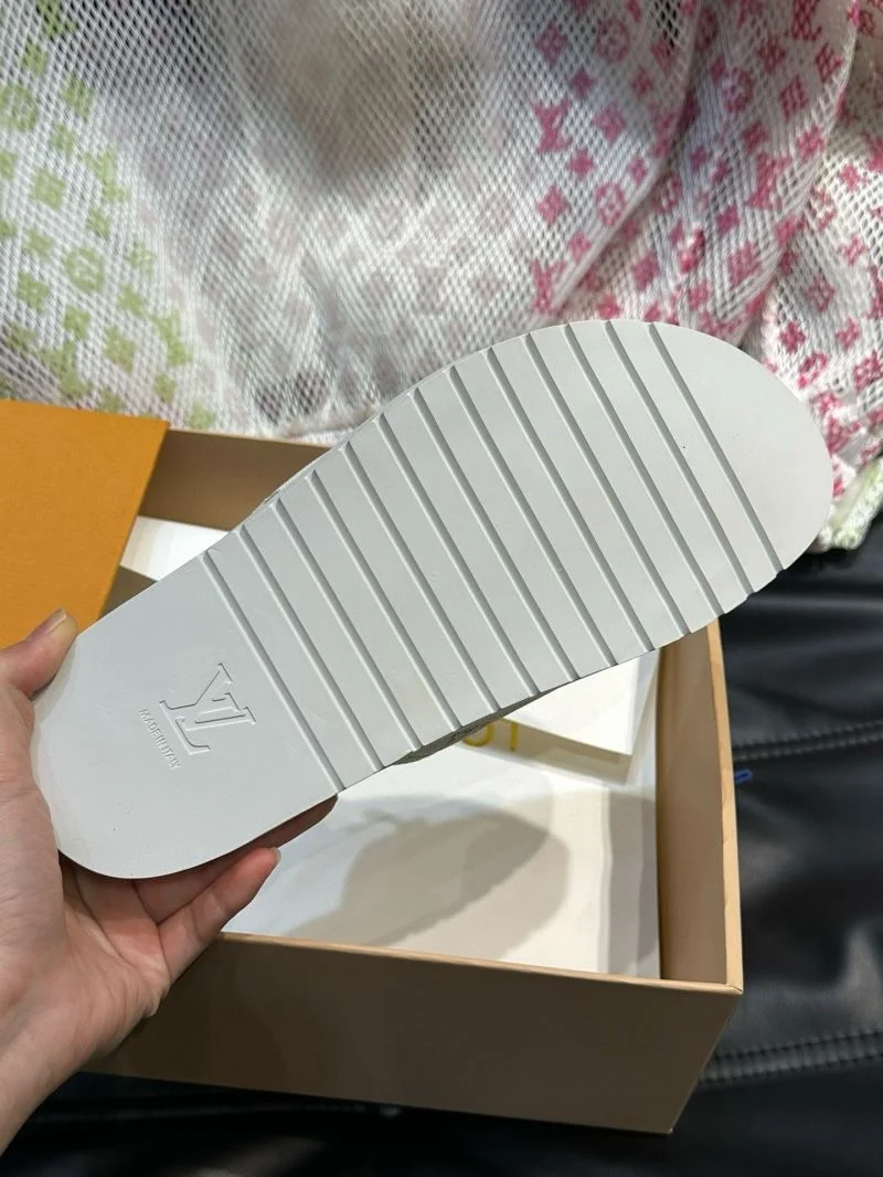 HighPerformance Louis Vuitton Slippers 30589