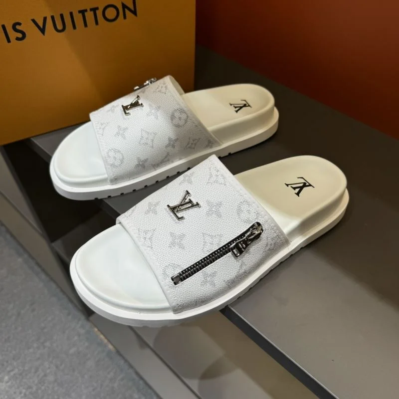Sporty Louis Vuitton Slippers 30586