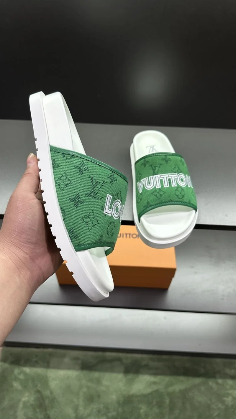 Unique Louis Vuitton Slippers 30575