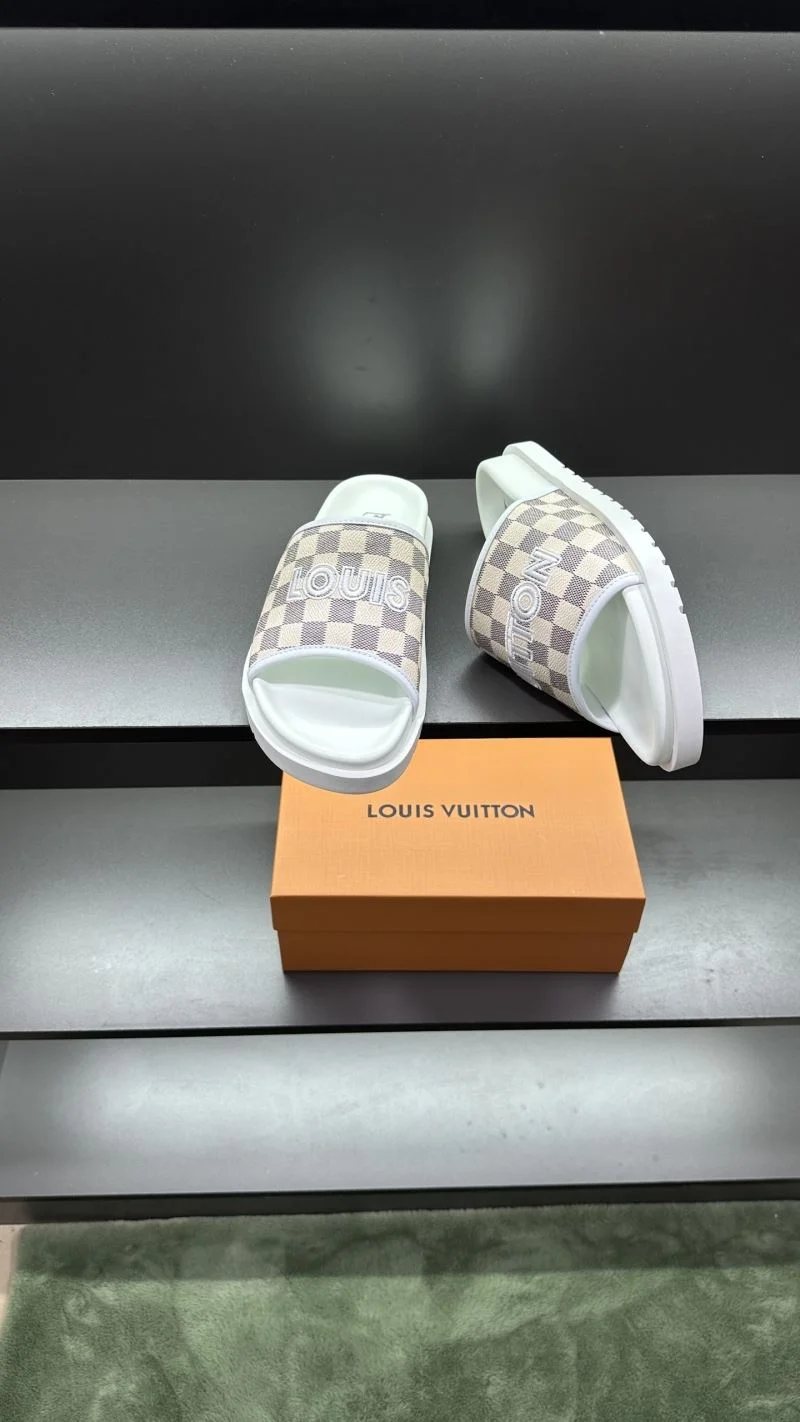 Louis Vuitton Slippers FastDry 30567