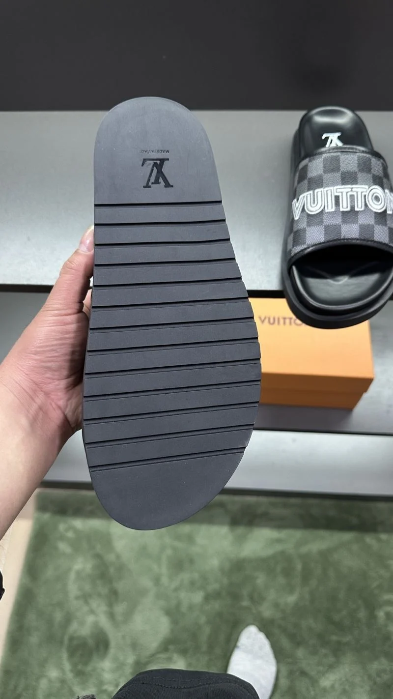 Louis Vuitton Slippers GoodFit 30566