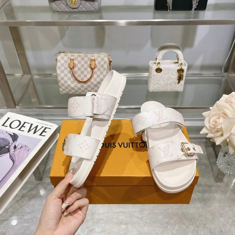 DailyWear Louis Vuitton Slippers 30555