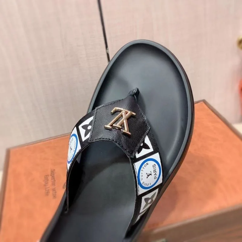 Fashionable Louis Vuitton Slippers 30549