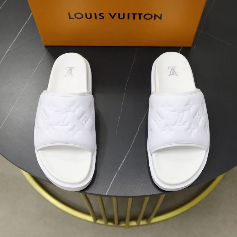 EasyMatch Louis Vuitton Slippers 30547