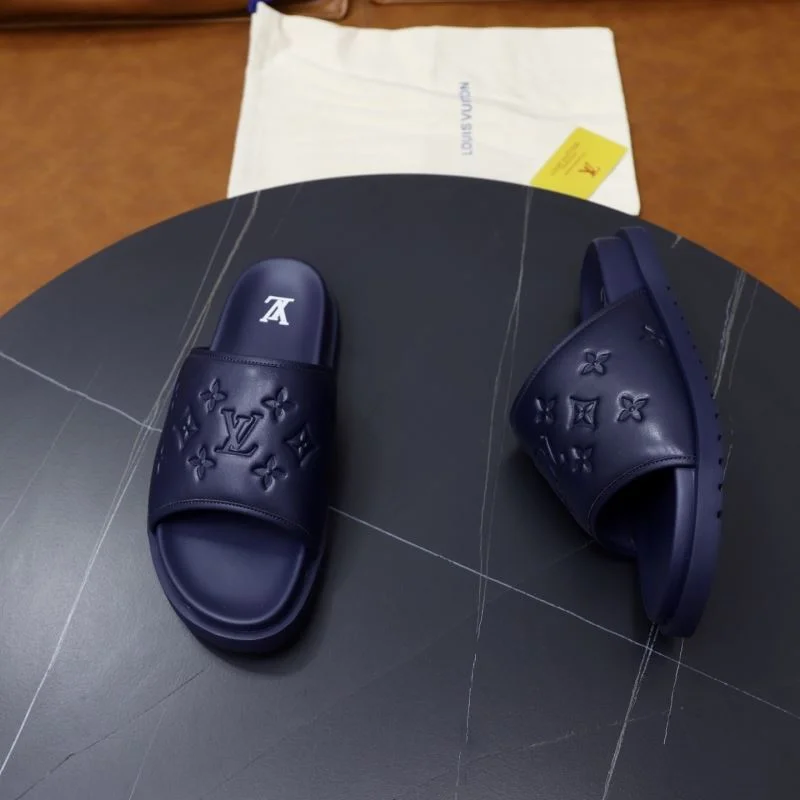 OnTrend Louis Vuitton Slippers 30539