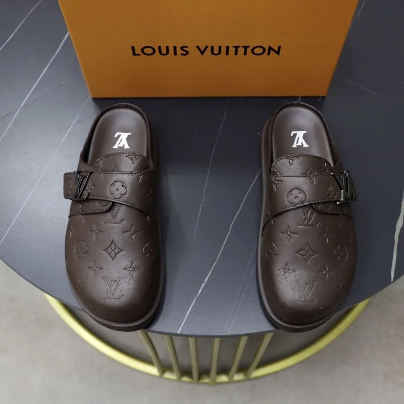 Stylish Louis Vuitton Slippers 30542