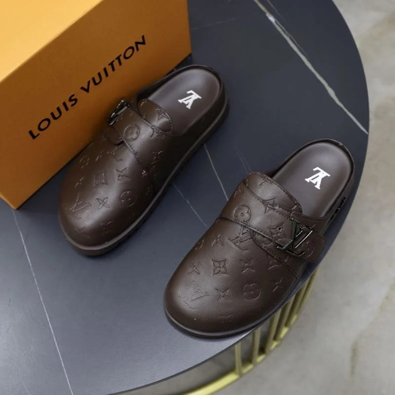 Stylish Louis Vuitton Slippers 30542