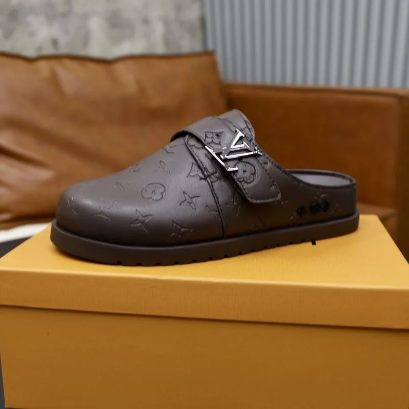 Stylish Louis Vuitton Slippers 30542