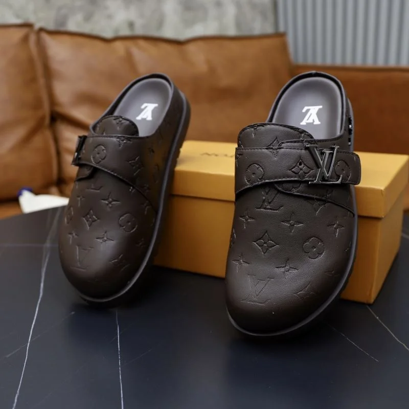 Stylish Louis Vuitton Slippers 30542