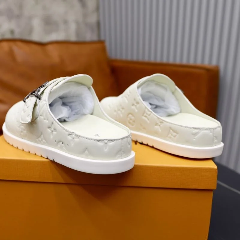 FashionForward Louis Vuitton Slippers 30537