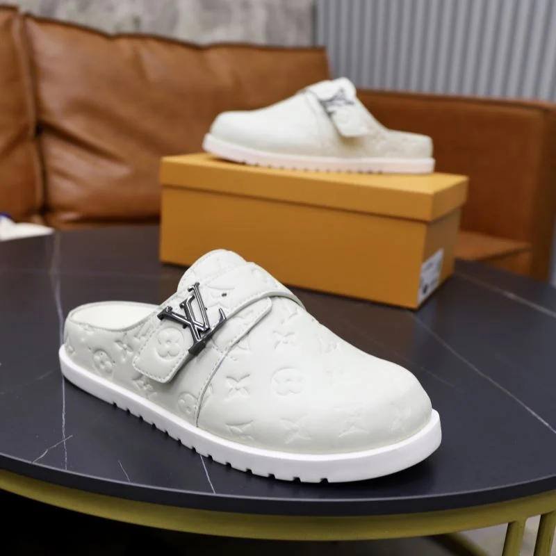 FashionForward Louis Vuitton Slippers 30537