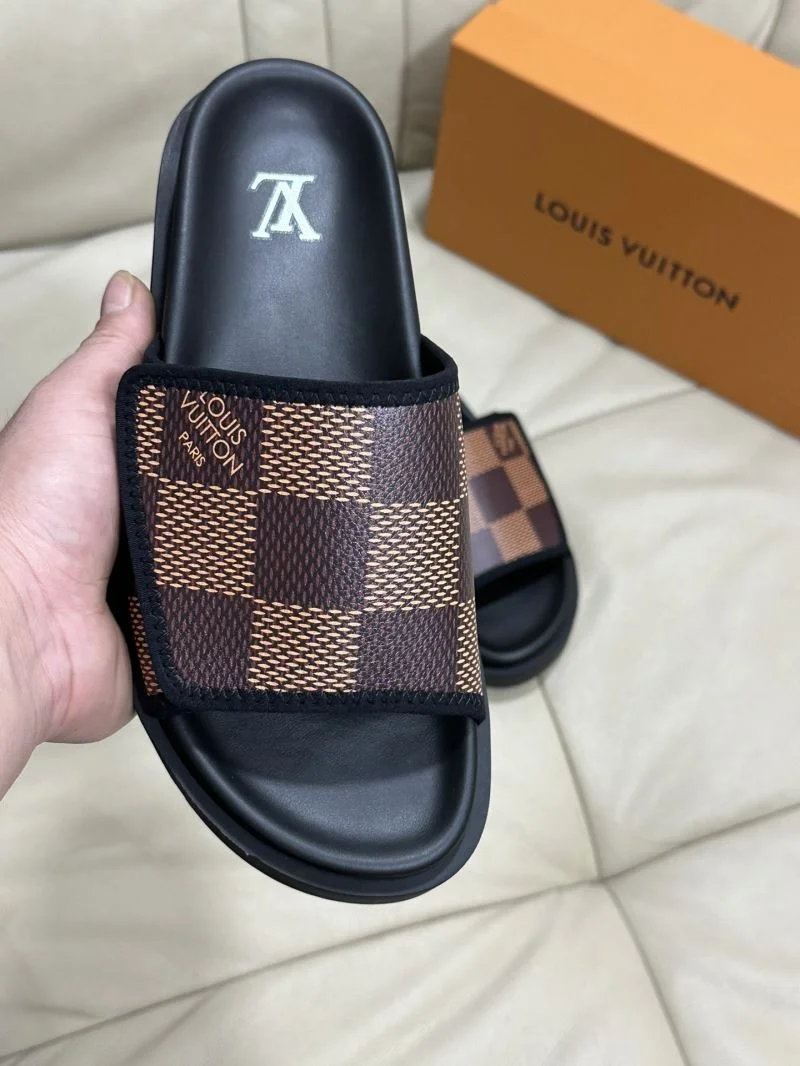 Louis Vuitton Slippers SunProtective 30335