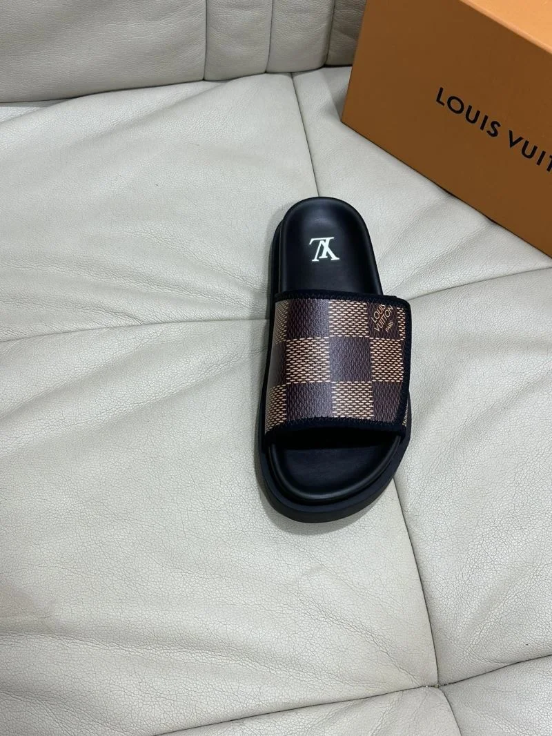 Louis Vuitton Slippers SunProtective 30335
