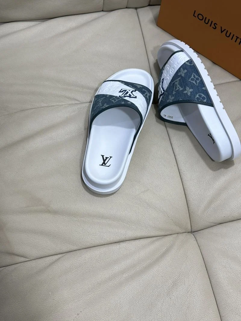 Louis Vuitton Slippers Flexible 30533