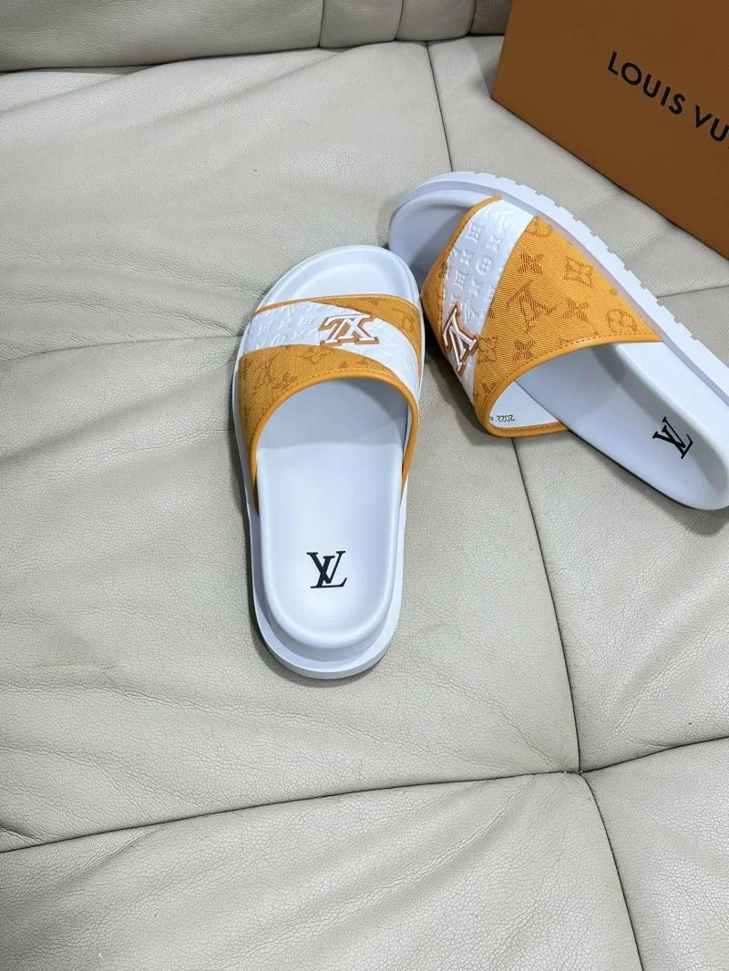 Louis Vuitton Slippers StreetReady 30536