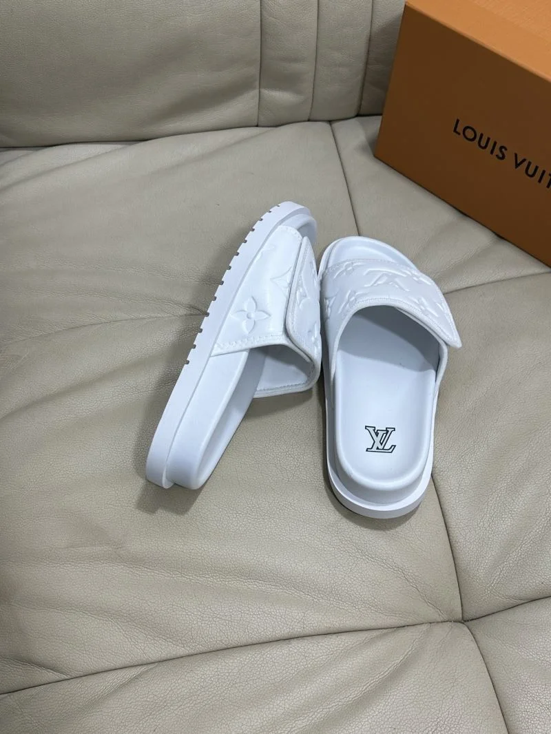 Louis Vuitton Slippers AllSeason 30527