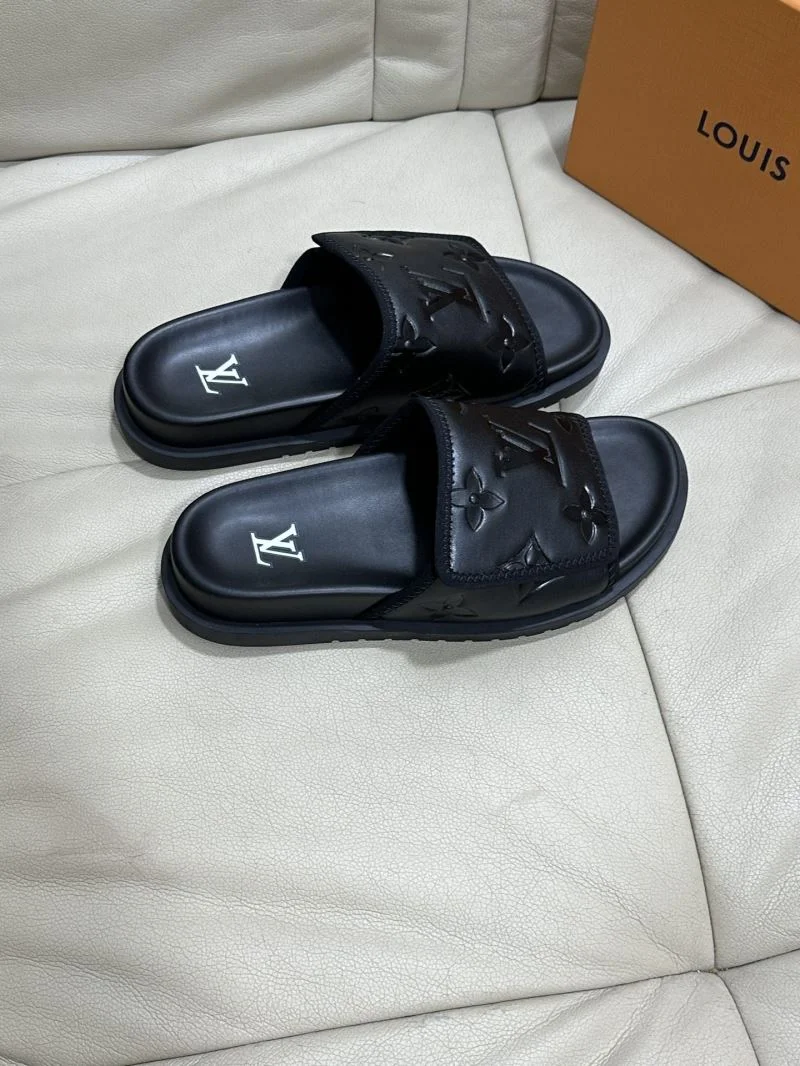 MultiPurpose Louis Vuitton Slippers 30522