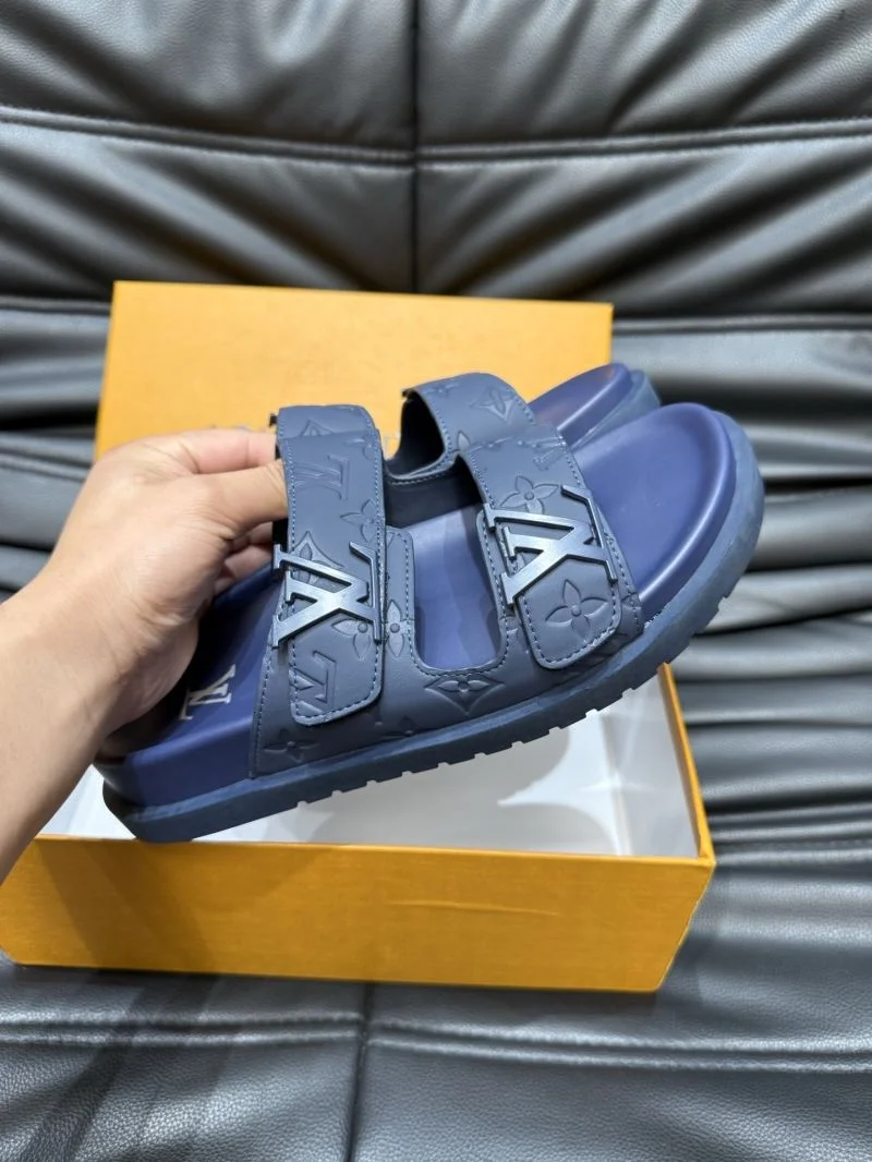 Colorful Louis Vuitton Slippers 30506