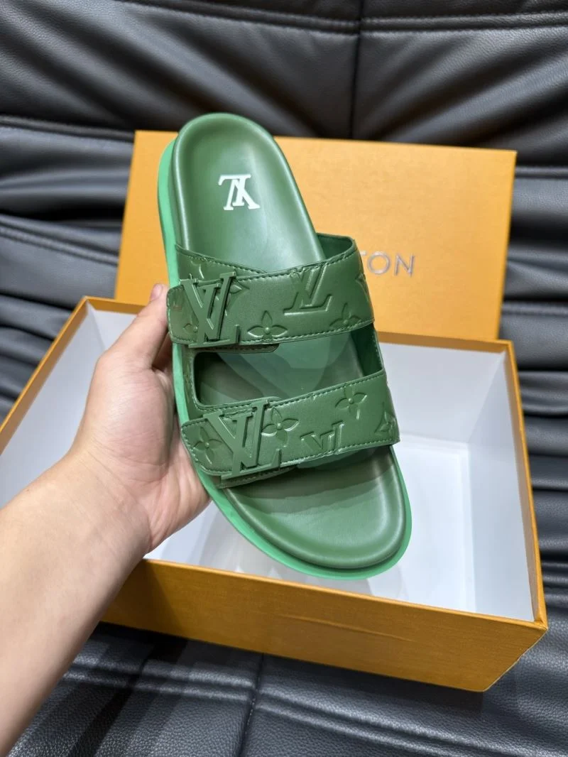 Vibrant Louis Vuitton Slippers 30507