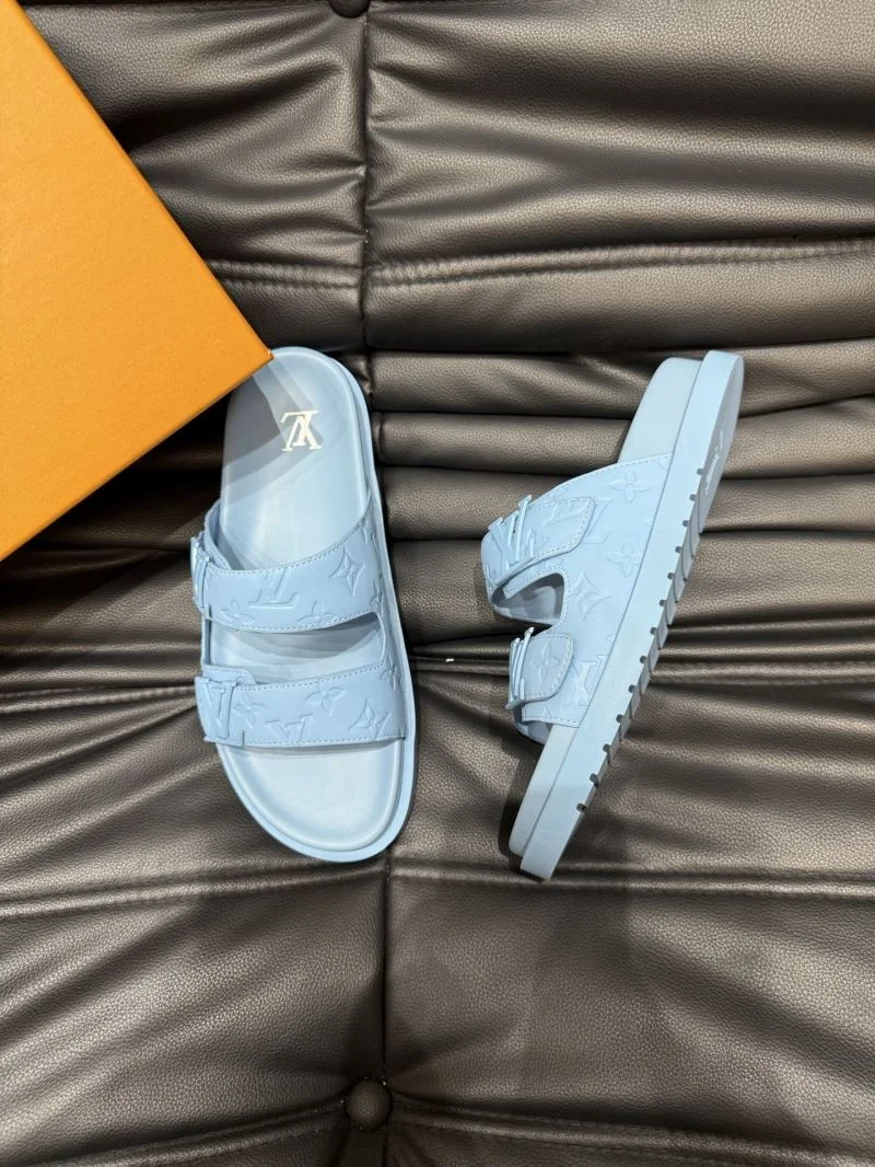 Casual Louis Vuitton Slippers 30510