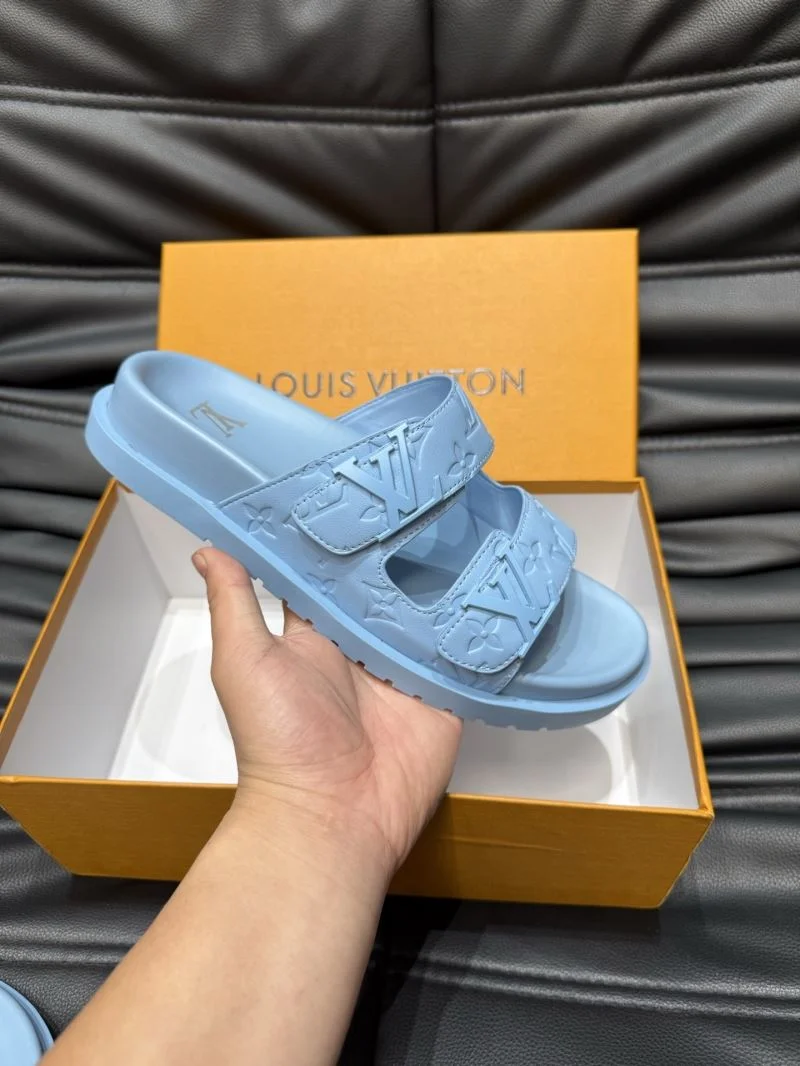 Casual Louis Vuitton Slippers 30510