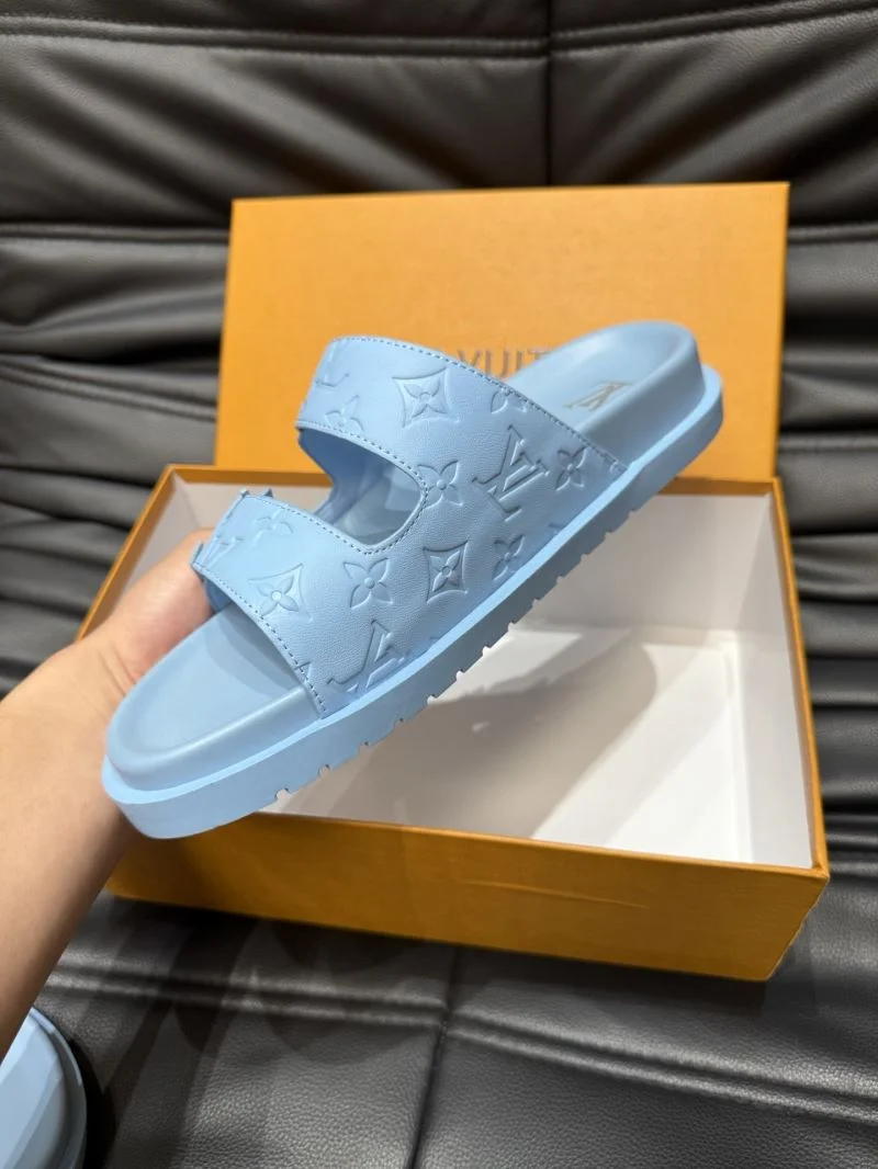 Casual Louis Vuitton Slippers 30510
