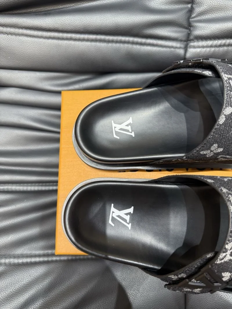 Louis Vuitton Slippers QuickDry 30512