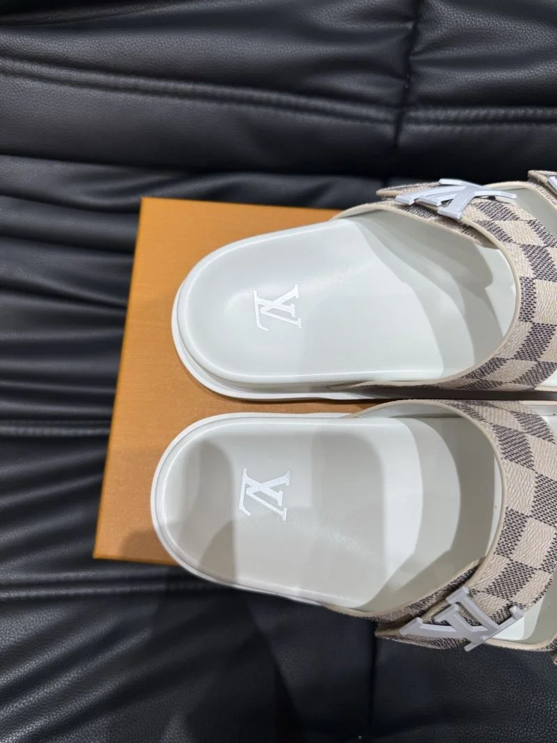 Louis Vuitton Slippers AllSeason 30504