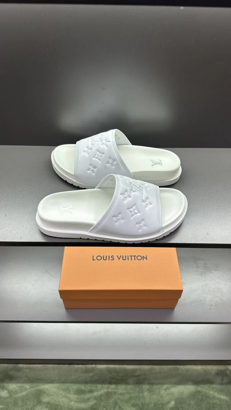 Louis Vuitton Slippers Soft 30492
