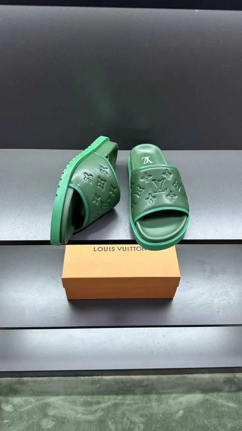 Louis Vuitton Slippers EyeCatching 30496