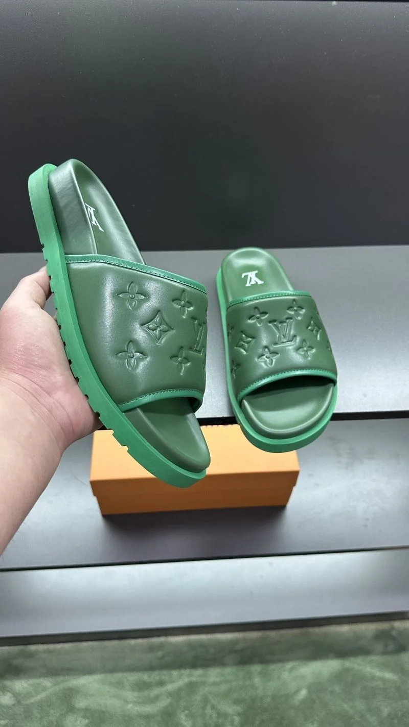 Louis Vuitton Slippers EyeCatching 30496