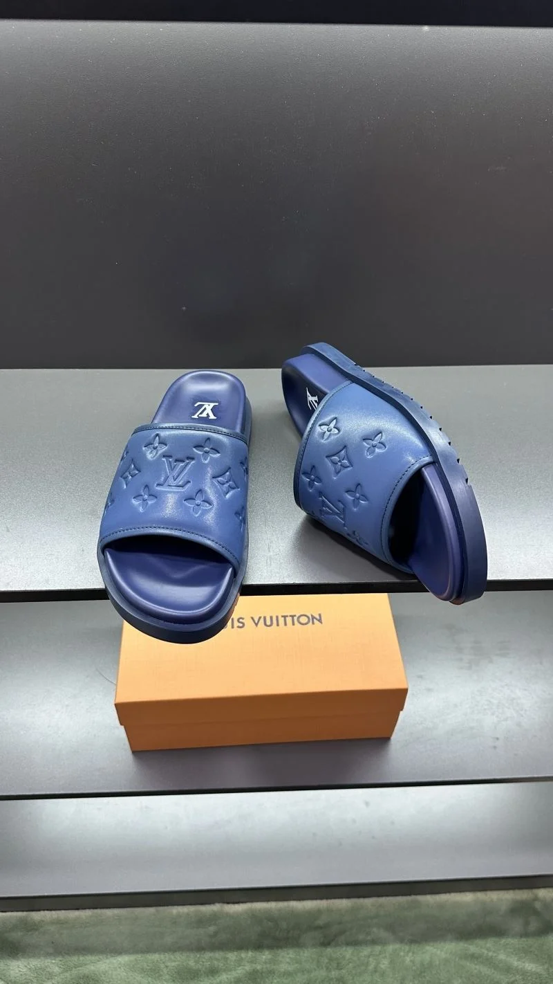 Louis Vuitton Slippers Durable 30497